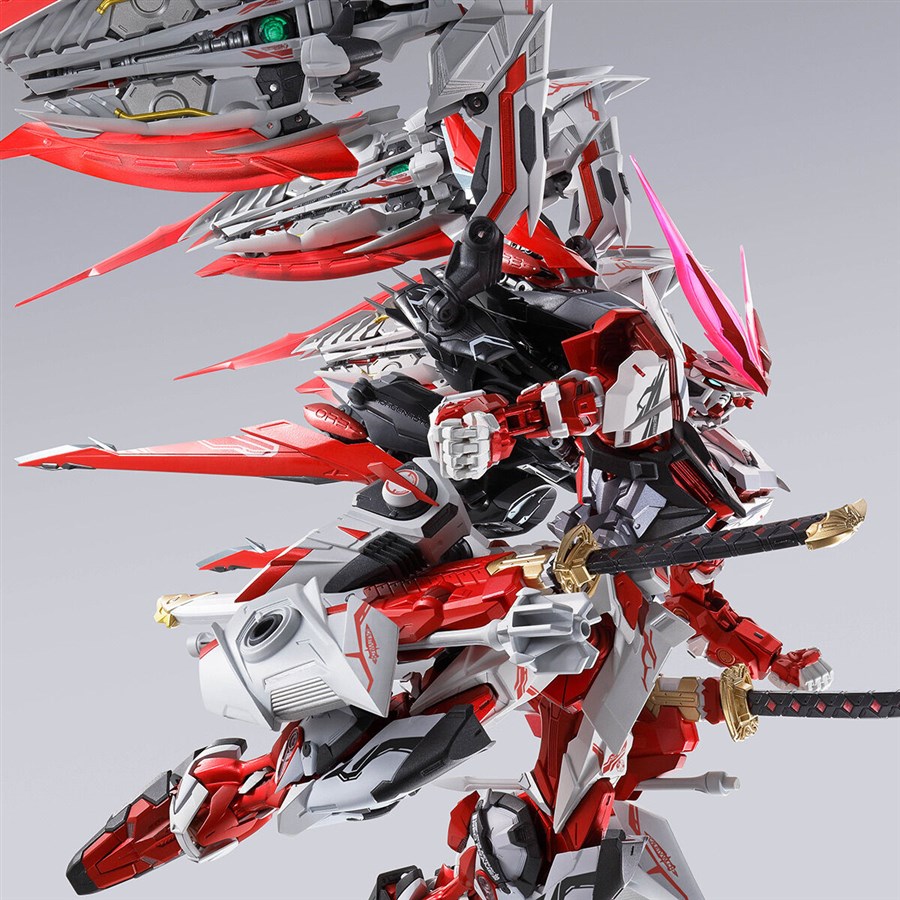メタルビルド ガンダムアストレイレッドドラゴニクス ＋カレトヴルッフ2個 METAL BUILD ガンダムアストレイ レッドドラゴニクス」の予約は4月24日