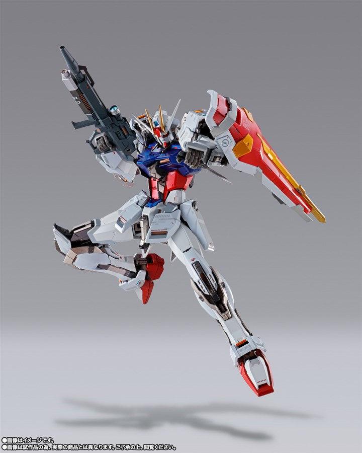 彩色とパッケージを限定バージョンとして一新！「METAL BUILD