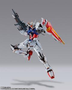 彩色とパッケージを限定バージョンとして一新！「METAL BUILD