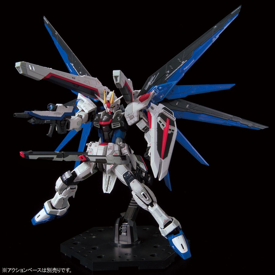 中国 上海ガンダムベース限定 RG 1/144 フリーダムガンダムVer.GCP