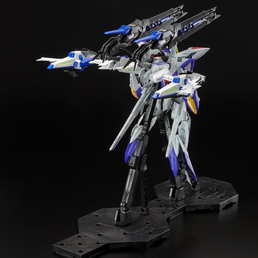 新規造形の新型ストライカーパックを装備！「MG エクリプスガンダム