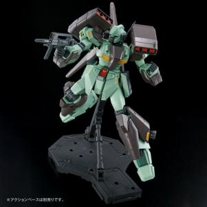 新規造形の3連装ミサイルポッドなど各種武装が付属！「MG スターク