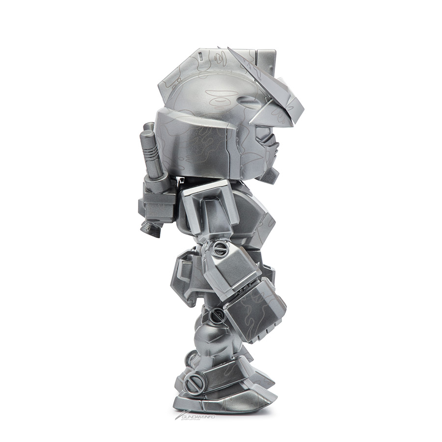 AAPE BY A BATHING APE®コラボ！フィギュア「QMSV RX-78-2 GUNDA Ver