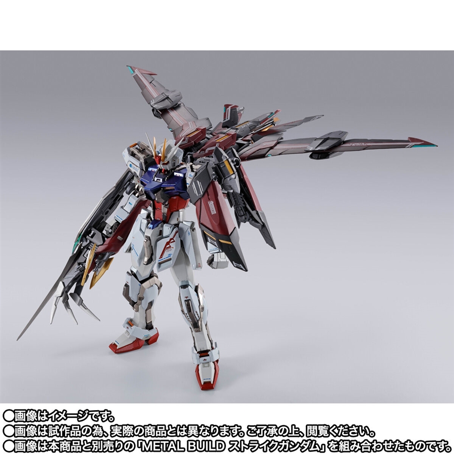 METAL BUILD ガンダムアストレイ ゴールドフレーム」＆「ディバイン