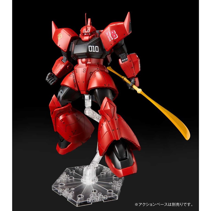パーソナルマークやナンバリングを収録した水転写式デカールが付属