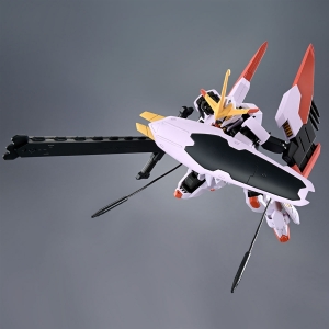 クロスメイスとスマートクローシールドが新規造形で付属！「HG