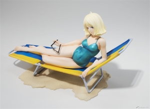 GGGシリーズ 機動戦士ガンダム セイラ・マス ～休息～水着 シャア