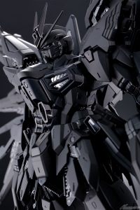 中国より、限定デザインのガンプラが発売決定！漆黒の「MGEX