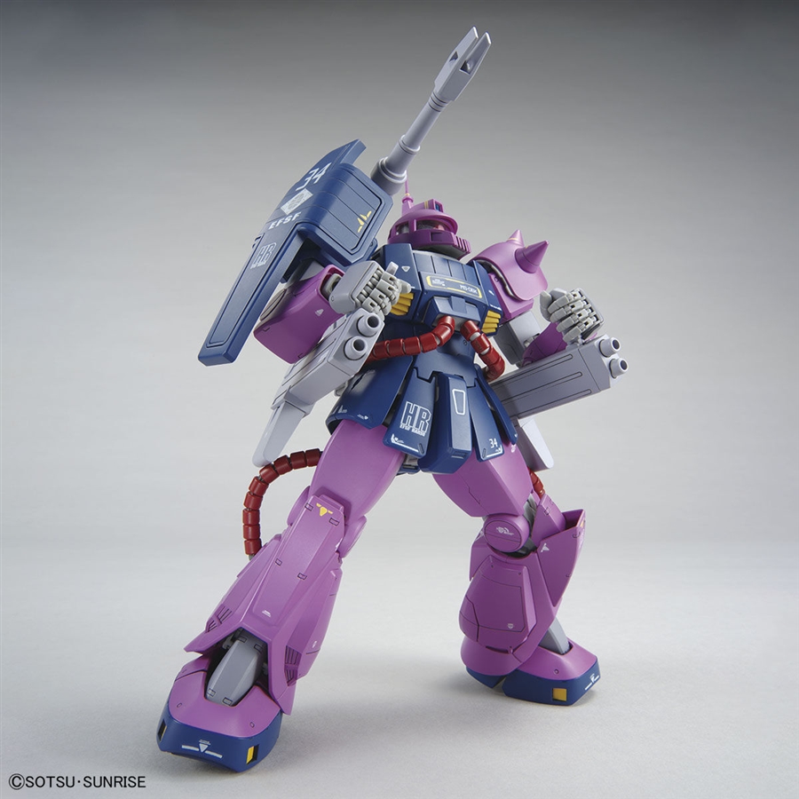 パッケージは懐かしのデザインを再現！ガンダムベース限定「MG ザク