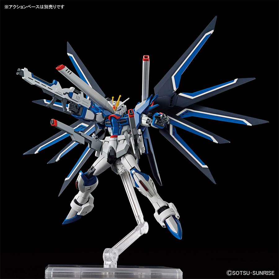 ライジングフリーダムガンダムはHG＆SDEX、イモータルジャスティスはHG