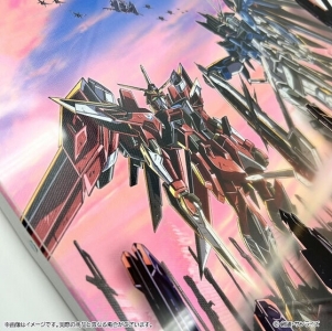ガンダムSEED FREEDOM レイヤードグラフ シリアルナンバー入り！「機動戦士ガンダムSEED FREEDOM レイヤード