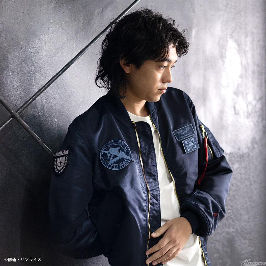 STRICT-G×ALPHA INDUSTRIES『機動戦士ガンダム 逆襲のシャア』フライト