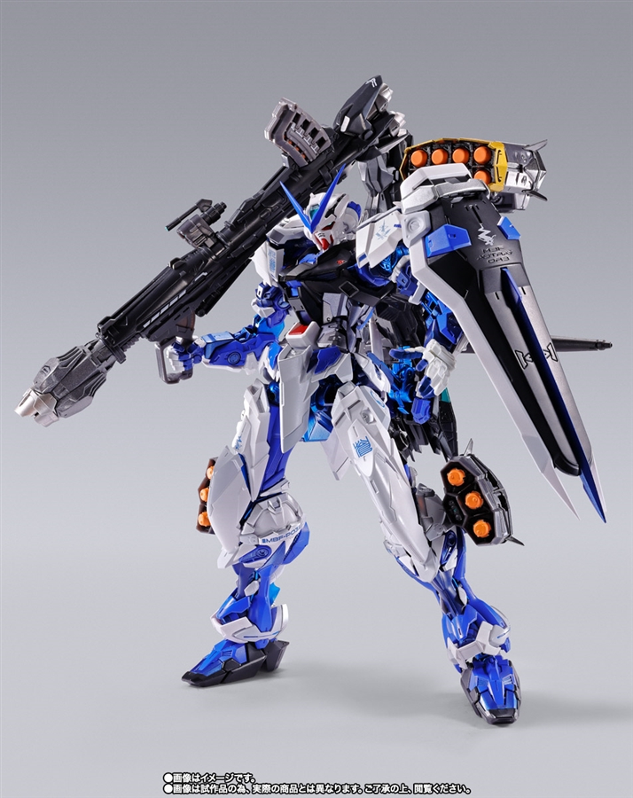 L BUILD ガンダムアストレイブルーフレーム　フル・ウェポン装備 gallery_01_2.jpg.thumb.300.300.jpg