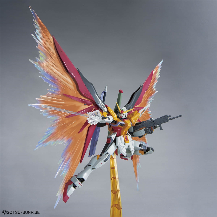 ガンダムベース限定「MG デスティニーガンダム（ハイネ専用機）」「HG