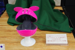 ラクスのパイロットスーツ姿のフィギュアやマイティーストライク