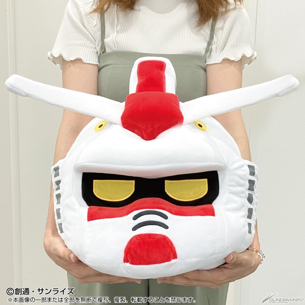 ガンプラくん、ザクプラくん、シャアザクくんの「おおきなあたま