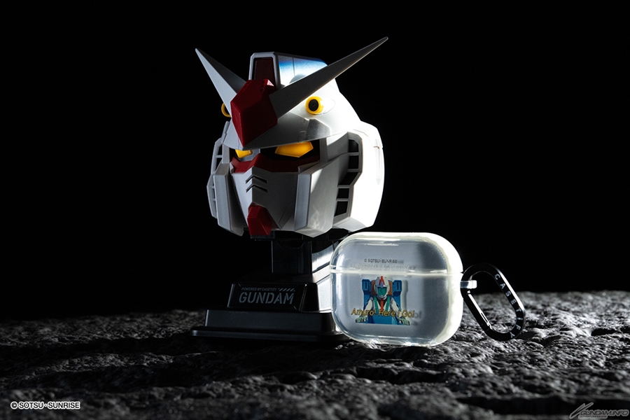 ガンダム＆シャア専用ザクIIがモチーフのスマホケースやテック