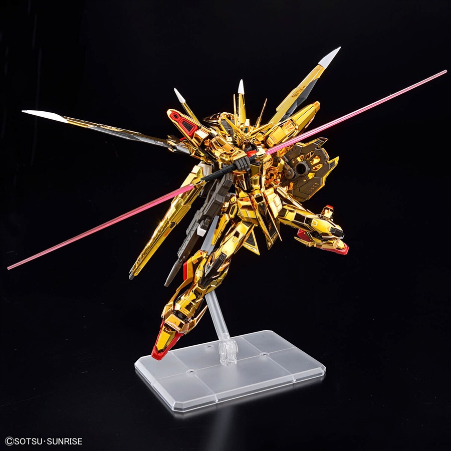 The RG Akatsuki Gundam Oowashi Unit and BB Senshi C.E.73