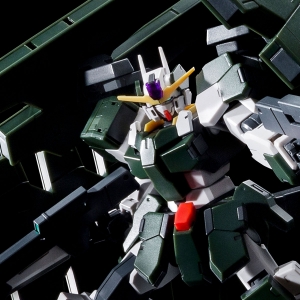 HG ガンダムサバーニャ（最終決戦仕様）」＆「HG ガンダムハルート