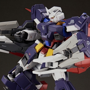 HG ジェノアスOカスタム」本日12時より予約受付スタート！印象的な頭部