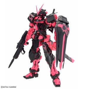 先行販売のガンプラやガンダムパビリオン関連アイテムも多数登場