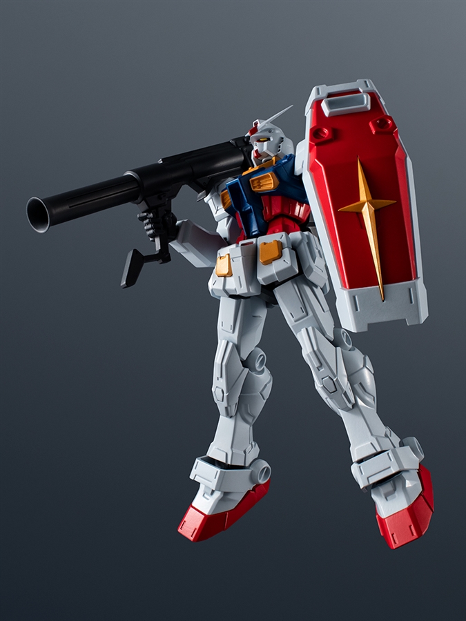 GUNDAM UNIVERSE RX-78-2 Gundam, Burning Gundam, and Gundam