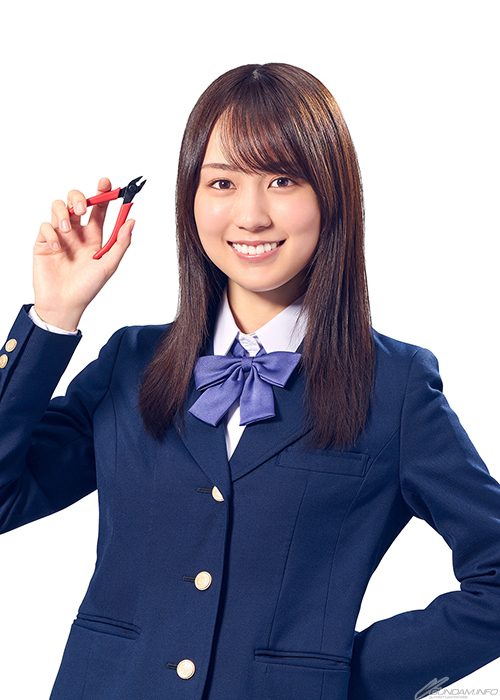 第1話に「量産型ザクII」のガンプラ登場！乃木坂46・賀喜遥香＆筒井